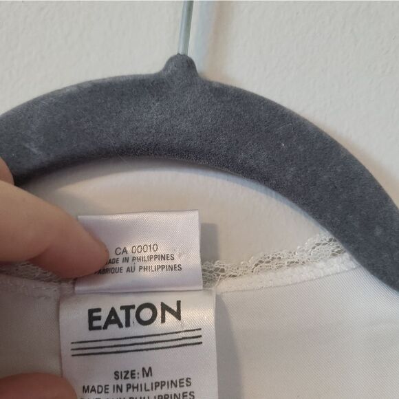 Vintage White Embroidered Robe/Cardigan - Picture 5 of 7